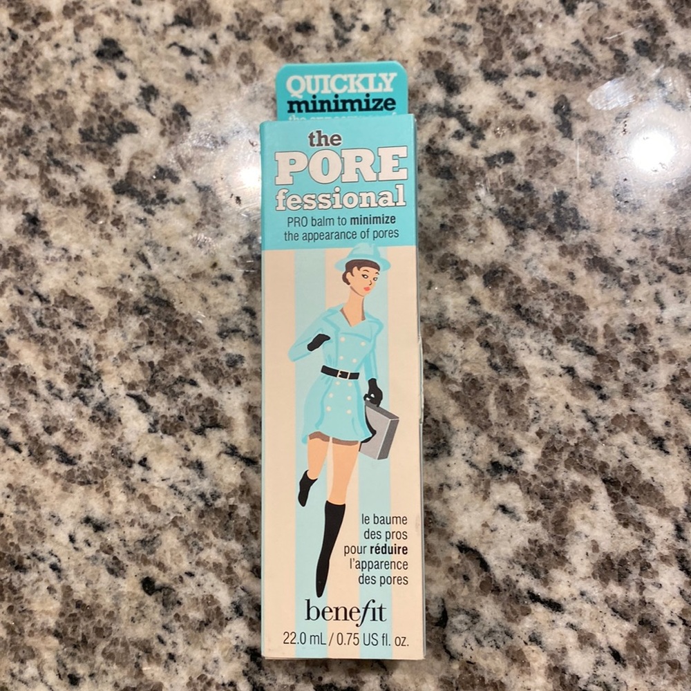 Benefit pore minimizer.  New in box.